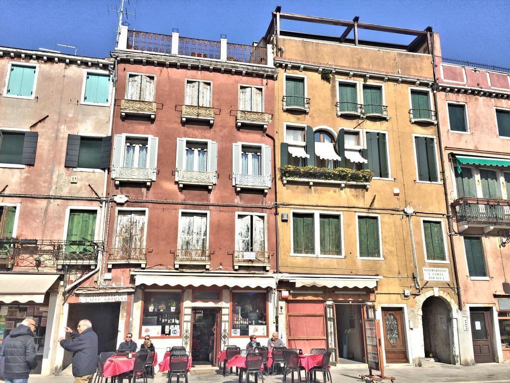 Biennale Apt Balcony Venedig